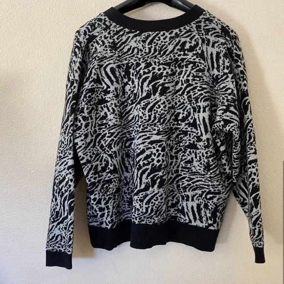 Simply Vera / VeraWang Cardigan - Picture 4 of 4